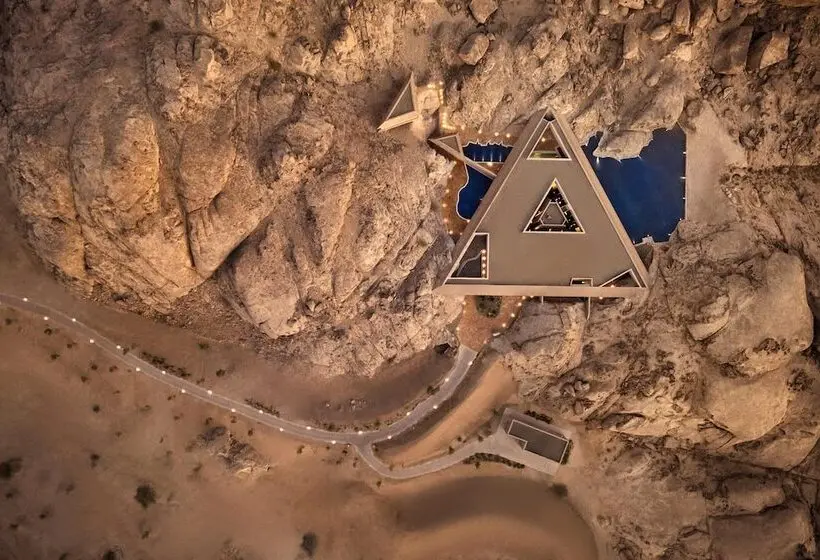 Desert Rock Resort