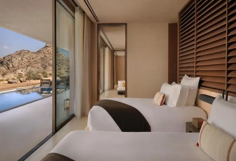 Desert Rock Resort