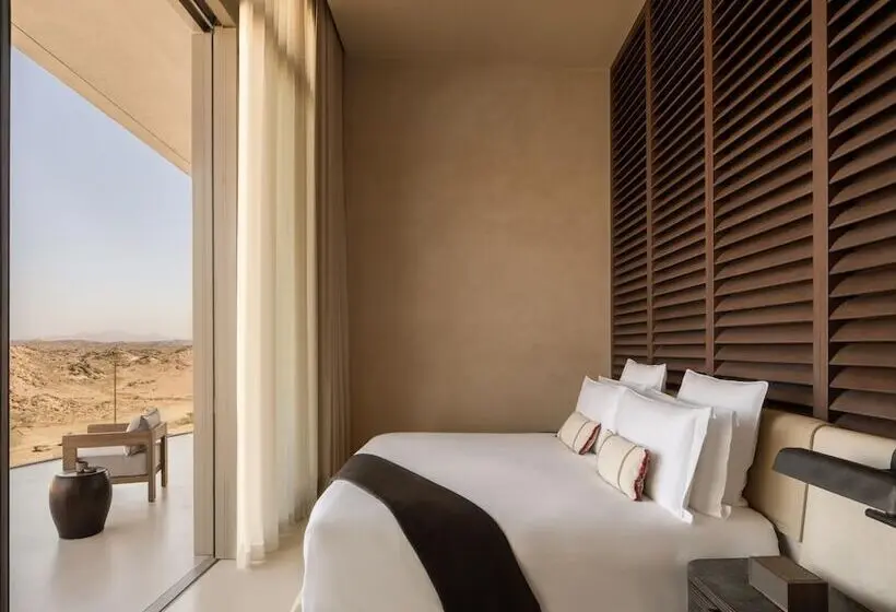 Desert Rock Resort