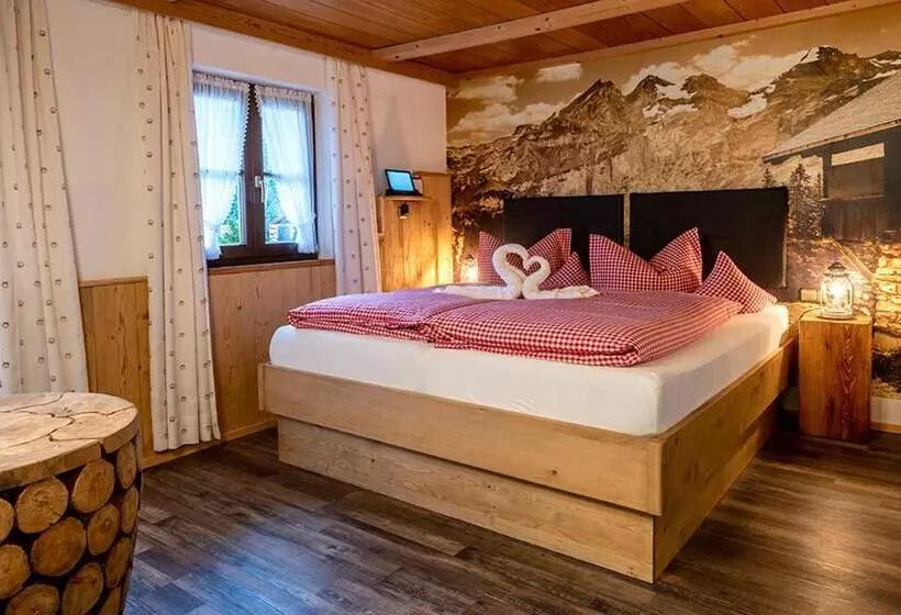 Almhotel Grünsteinblick