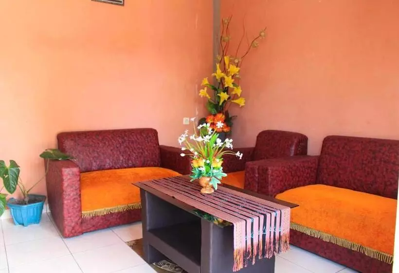 Hotelli Edelweis 2 Bajawa