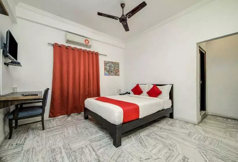 Super Hotel O Jntu College Near Lulu Mall, Kphb Colony