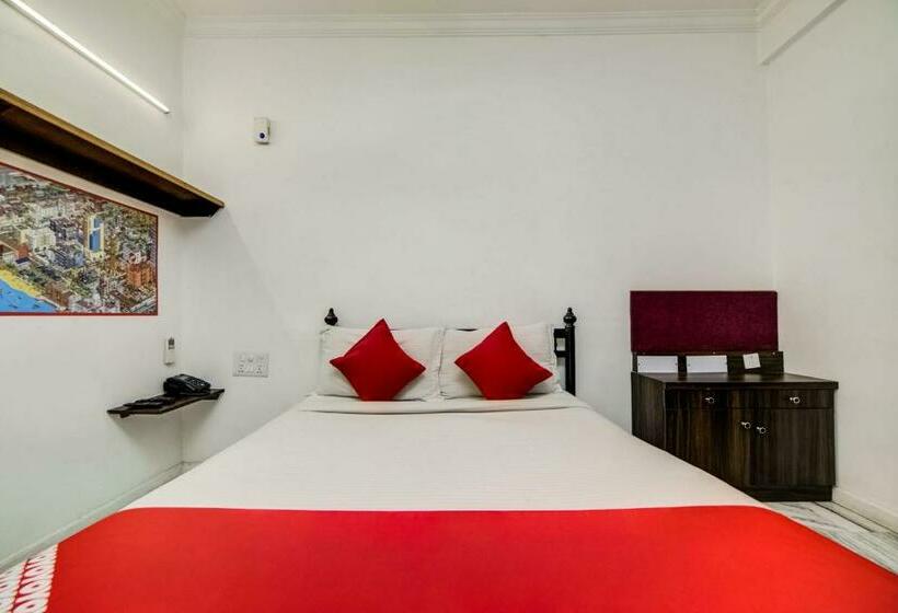 Super Hotel O Jntu College Near Lulu Mall, Kphb Colony