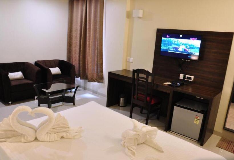 בית מלון כפרי Royal Inn