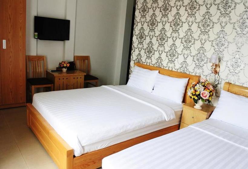 هتل Trúc Hưng Nha Trang