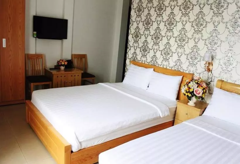 هتل Trúc Hưng Nha Trang