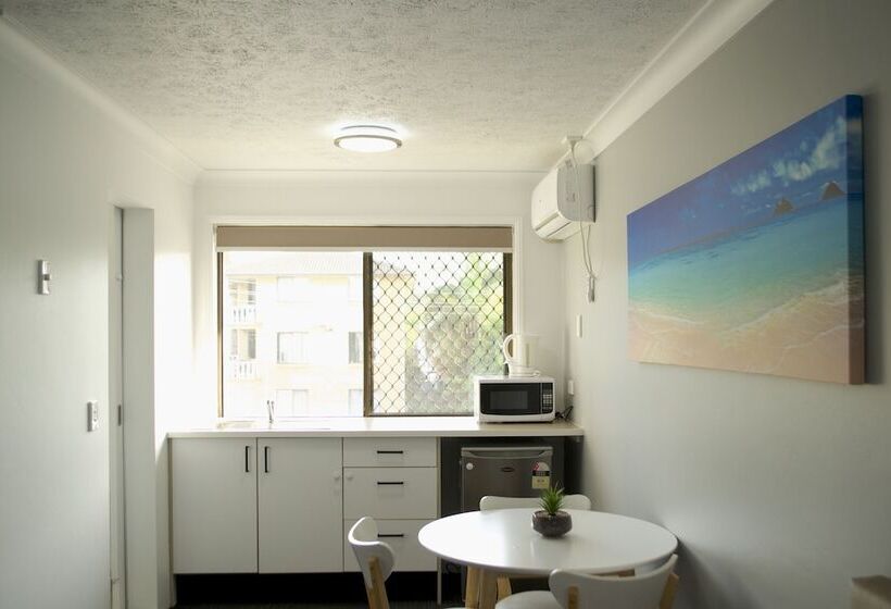 فندق على الطريق Gold Coast Inn