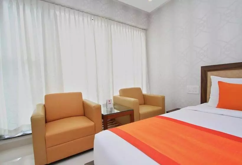 Oyo 10324 Hotel Prince Inn