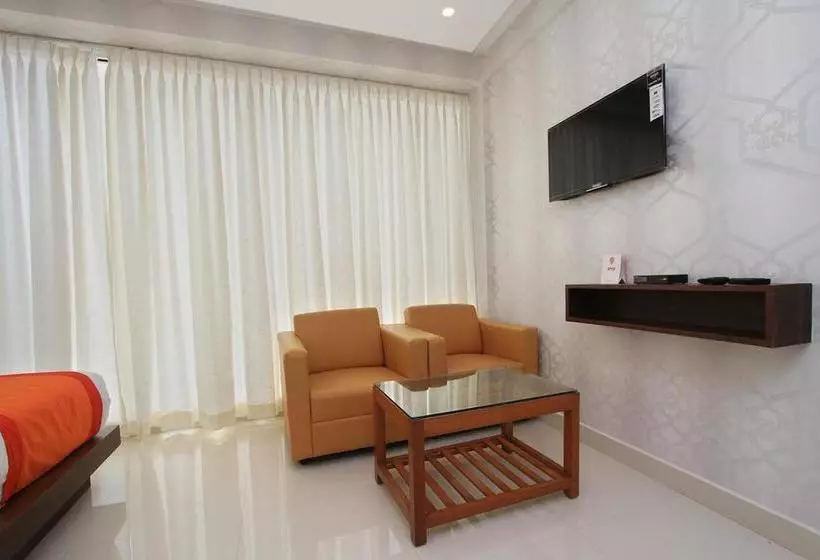 Oyo 10324 Hotel Prince Inn