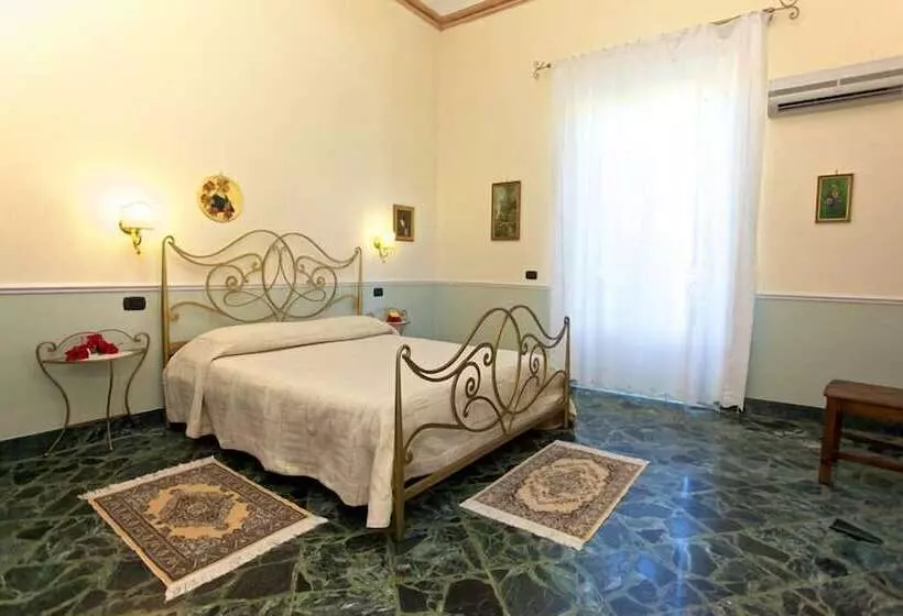 Palazzo Giovanni Bed And Breakfast