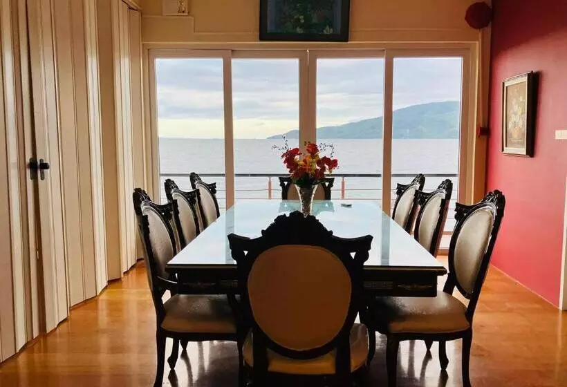 استراحتگاه Paradiso Rito Waterfront Oasis