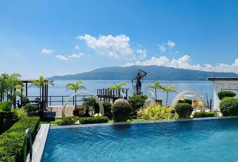 استراحتگاه Paradiso Rito Waterfront Oasis