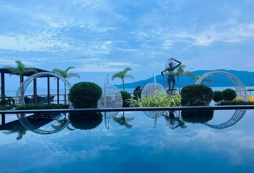 استراحتگاه Paradiso Rito Waterfront Oasis