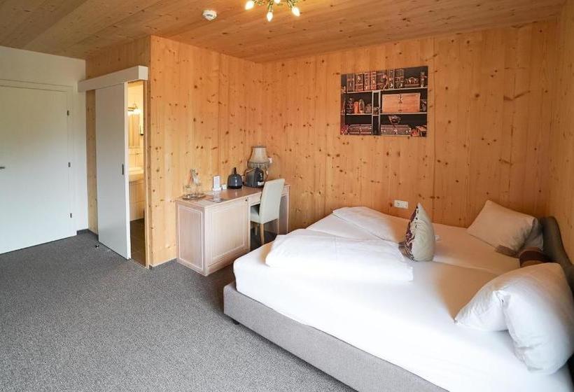 호스텔 Falken Horst Lienz