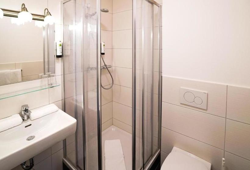 호스텔 Falken Horst Lienz