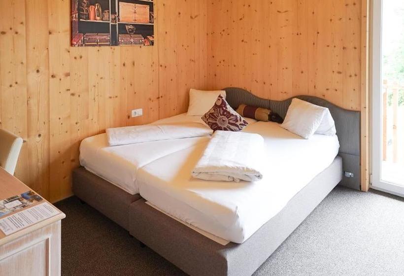 호스텔 Falken Horst Lienz