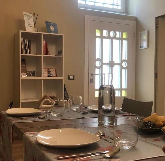 تختخواب و صبحانه Antica Dimora Luxury Rooms