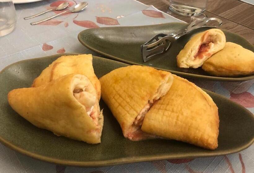 تختخواب و صبحانه Antica Dimora Luxury Rooms