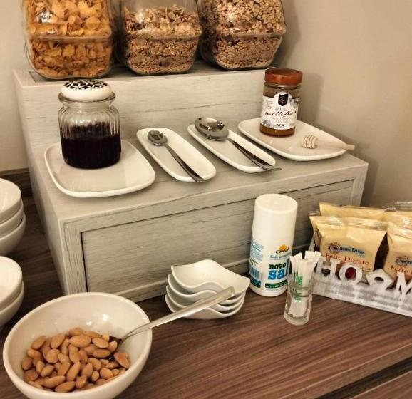 تختخواب و صبحانه Antica Dimora Luxury Rooms