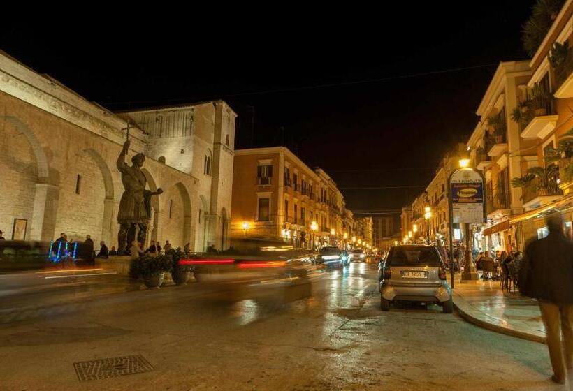 تختخواب و صبحانه Antica Dimora Luxury Rooms