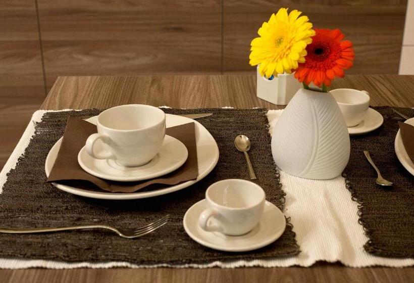 تختخواب و صبحانه Antica Dimora Luxury Rooms