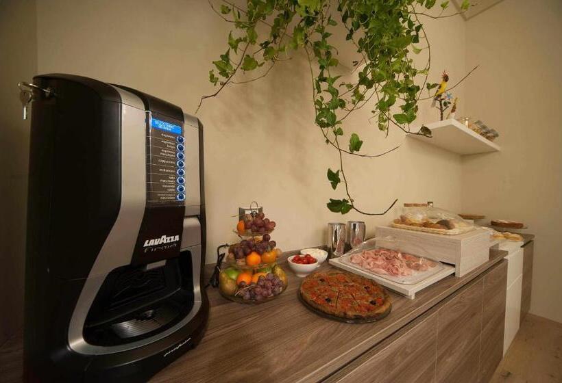 تختخواب و صبحانه Antica Dimora Luxury Rooms