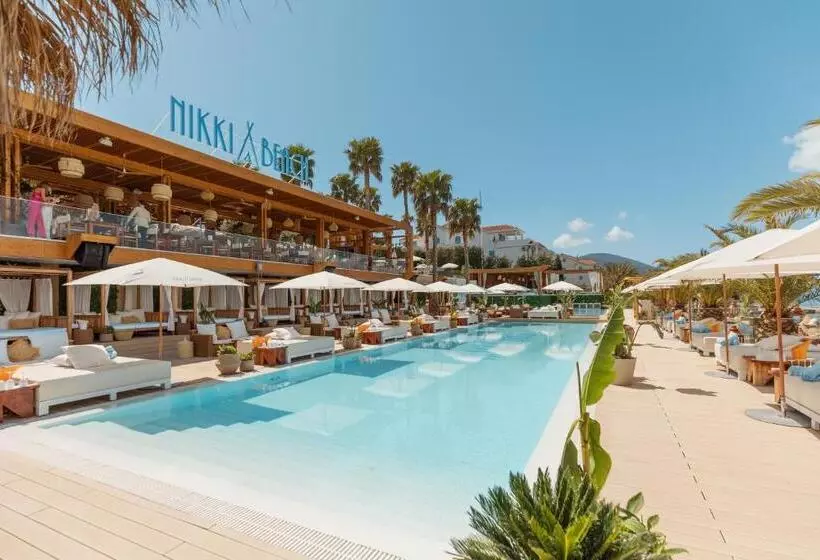 هتل Nikki Beach Resort & Spa Montenegro