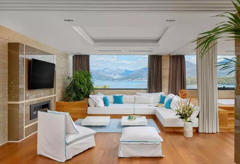 هتل Nikki Beach Resort & Spa Montenegro
