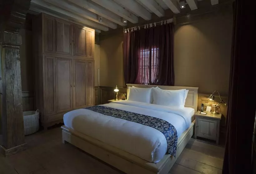 ホテル Songtsam Choskyi Linka Lhasa