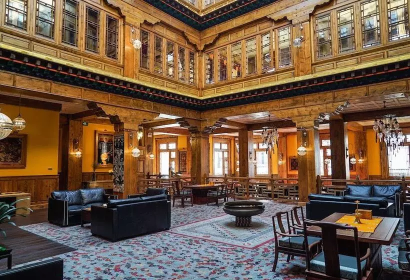 ホテル Songtsam Choskyi Linka Lhasa