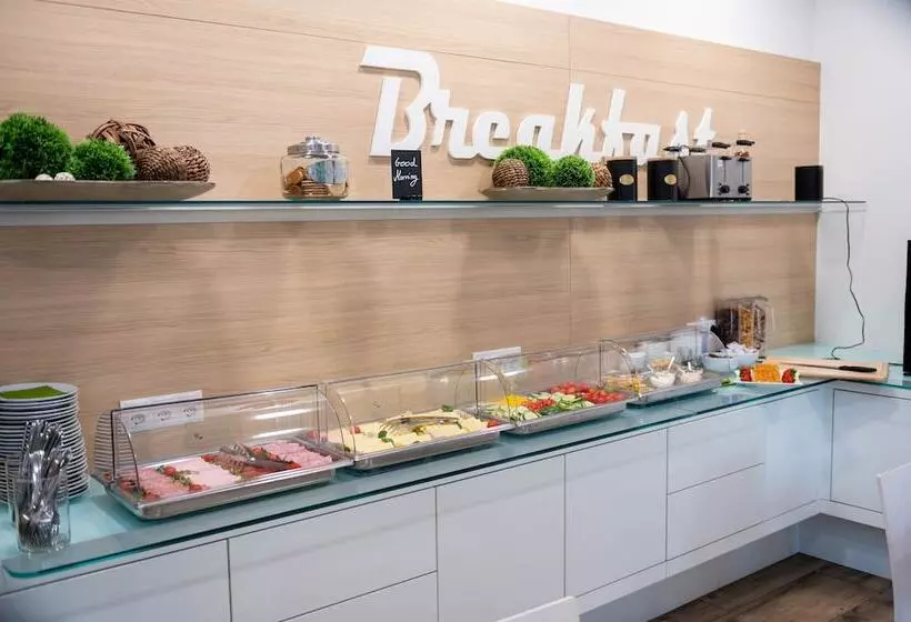 Shome Hotel Graz   Self Check In & Free Parking