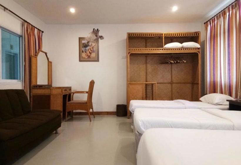 The Corner Transit Hostel