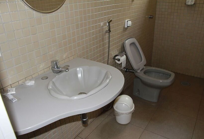 ホテル Paradise Inn