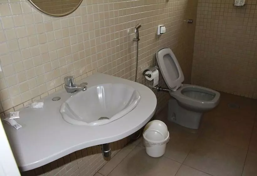 ホテル Paradise Inn