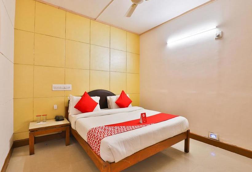 Oyo 13668 Hotel Utsav