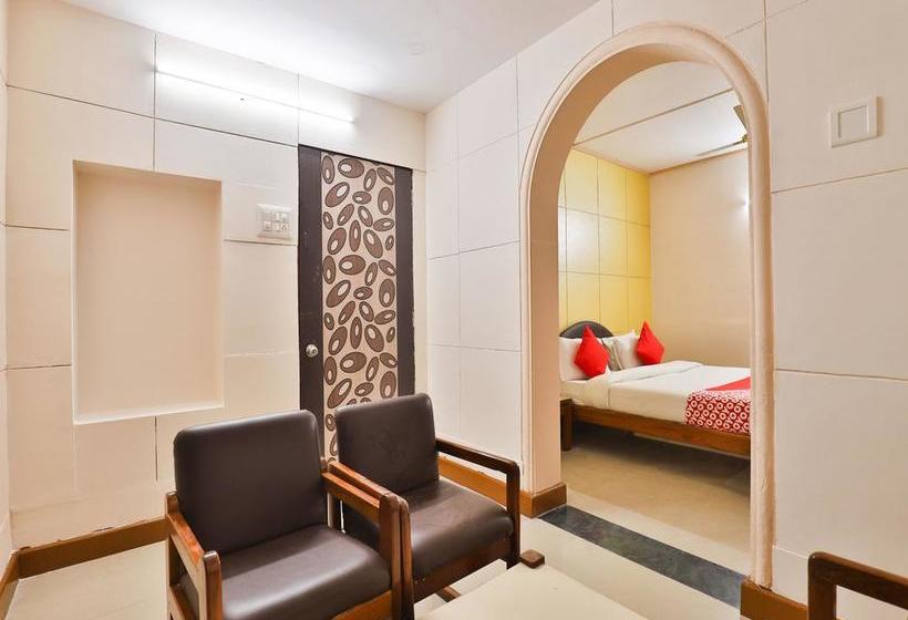 Oyo 13668 Hotel Utsav