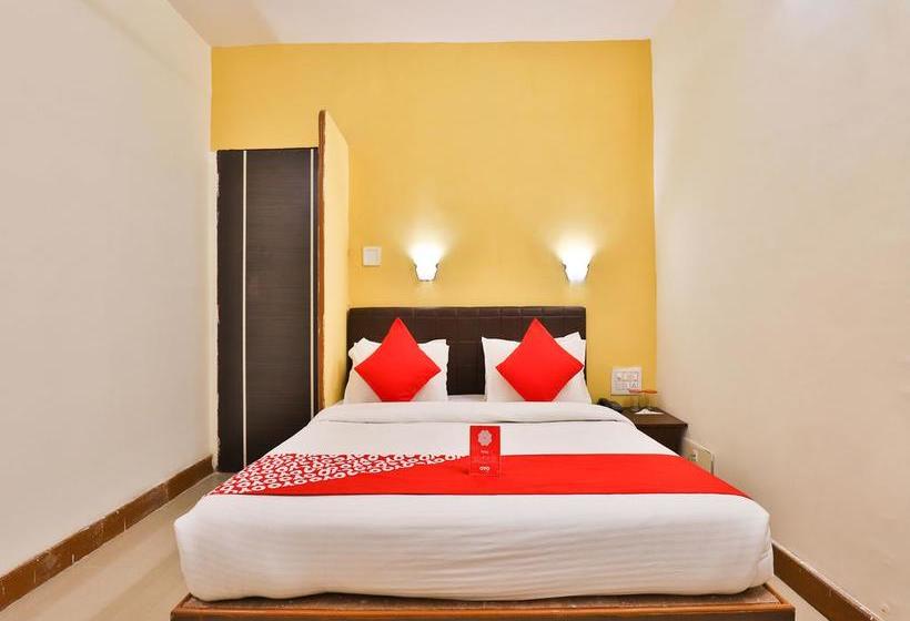 Oyo 13668 Hotel Utsav