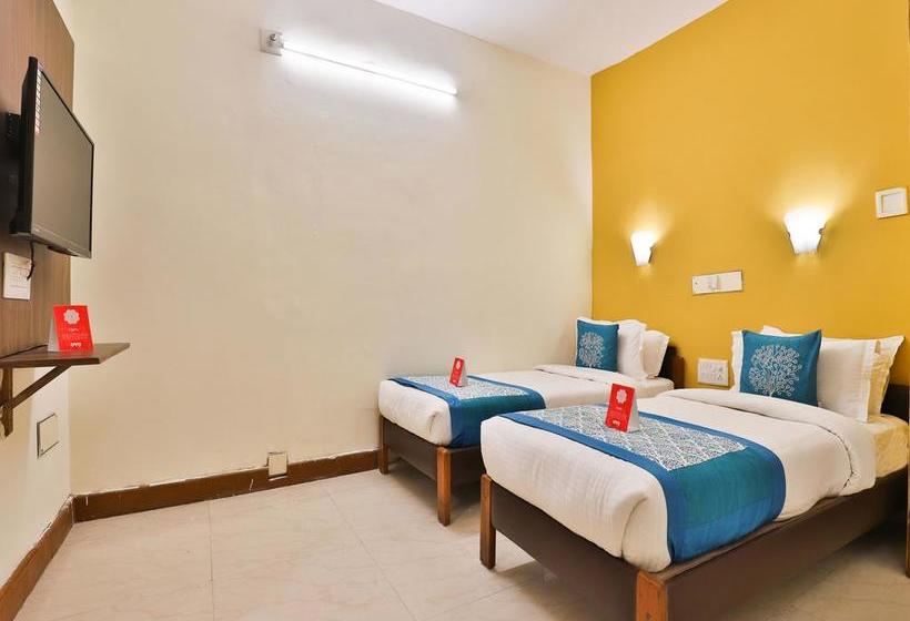 Oyo 13668 Hotel Utsav