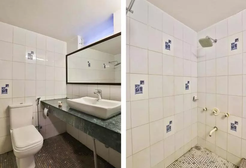 Oyo 13668 Hotel Utsav