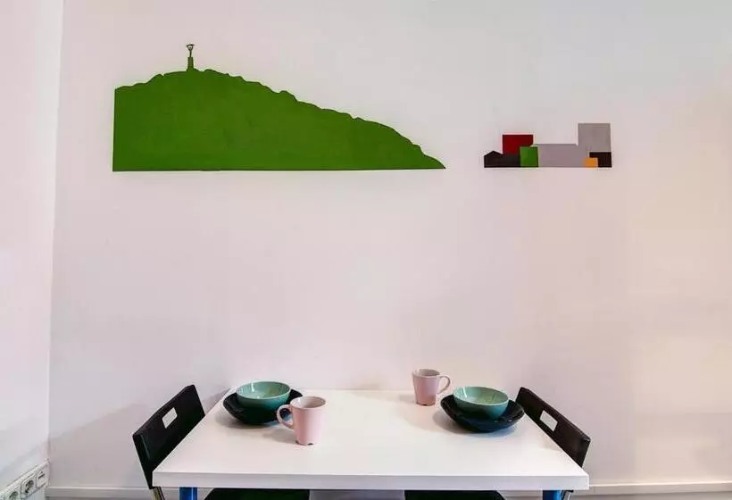 Pal's Mini Hostel