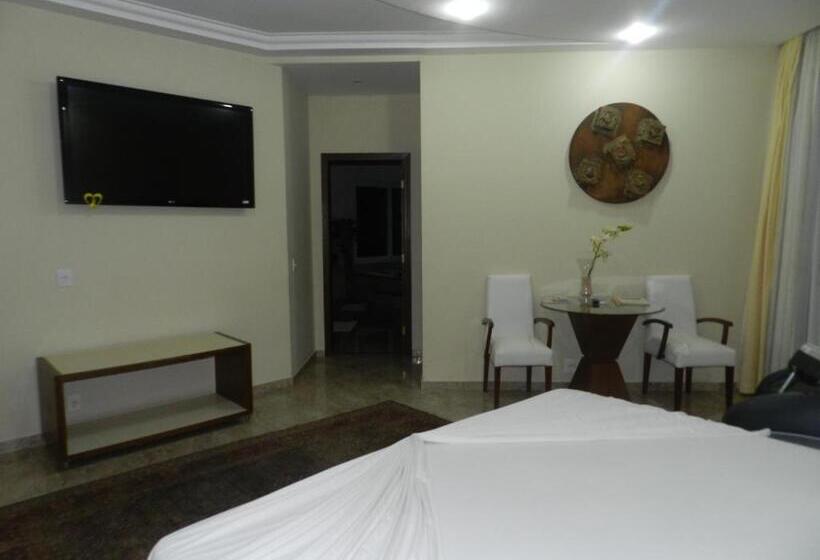 ホテル Paradise Inn