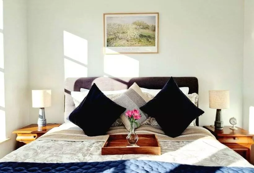 Fontänens Bed & Breakfast