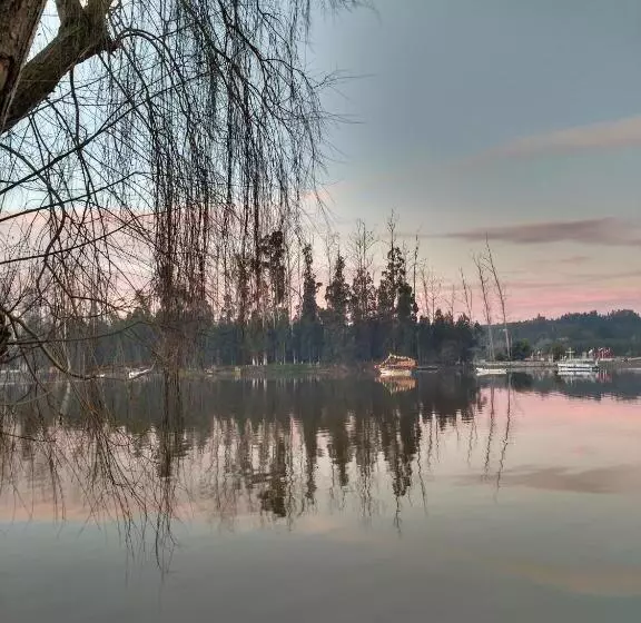 ユースホステル Posada La Piedra