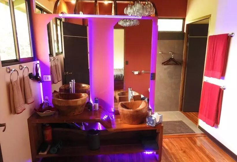 Aamiaismajoitus (B&B) Mei Tai Cacao Lodge