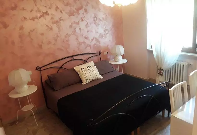 Aamiaismajoitus (B&B) Villa Elena