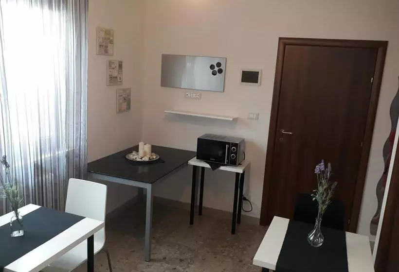 Aamiaismajoitus (B&B) Villa Elena