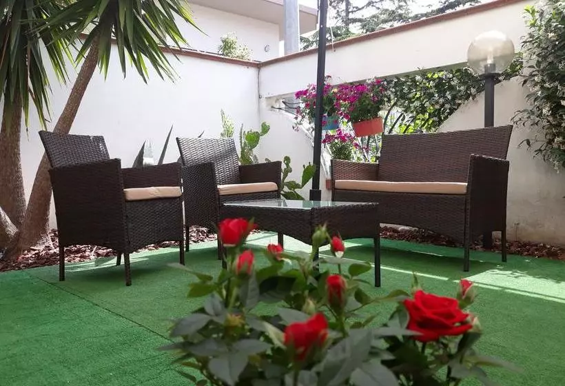 Aamiaismajoitus (B&B) Villa Elena