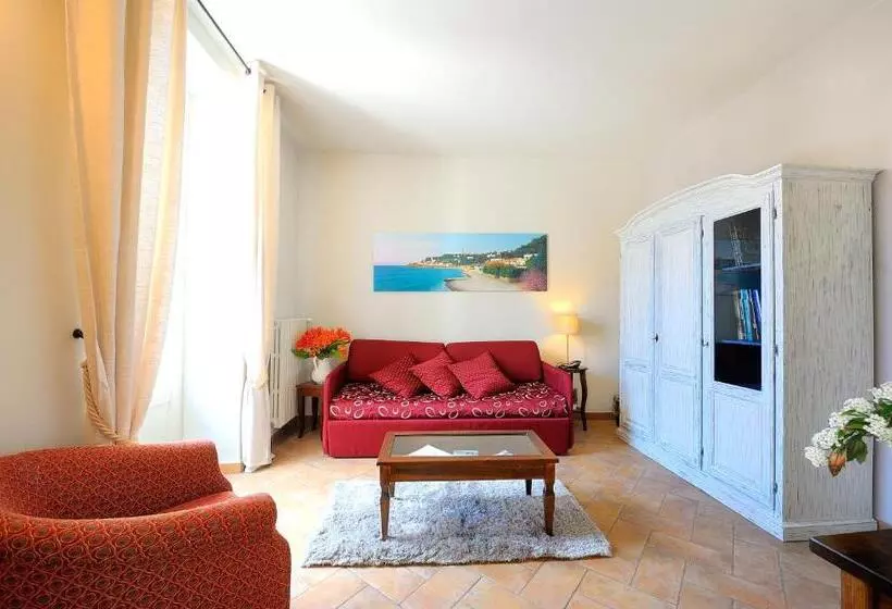 Hotelli Albergo Giuan Arma Di Taggia