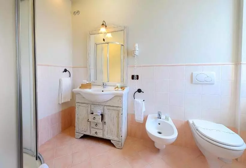 Hotelli Albergo Giuan Arma Di Taggia