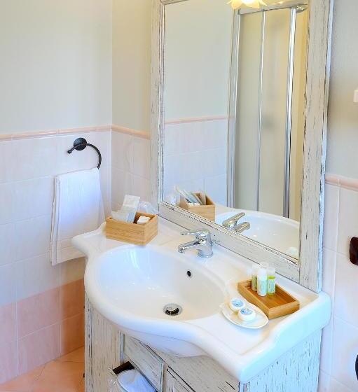 فندق Albergo Giuan Arma Di Taggia